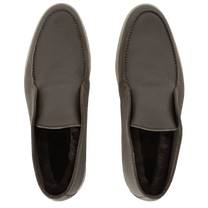 <tc>Loro Piana</tc> 男士露趾踝靴（鹿皮配海狸毛皮）
