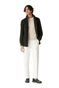 <tc>Loro Piana</tc> เสื้อคอวีคลาสสิกสำหรับผู้ชาย