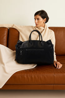 <tc>The Row</tc> Margaux 17 內外扣皮革帆布托特包