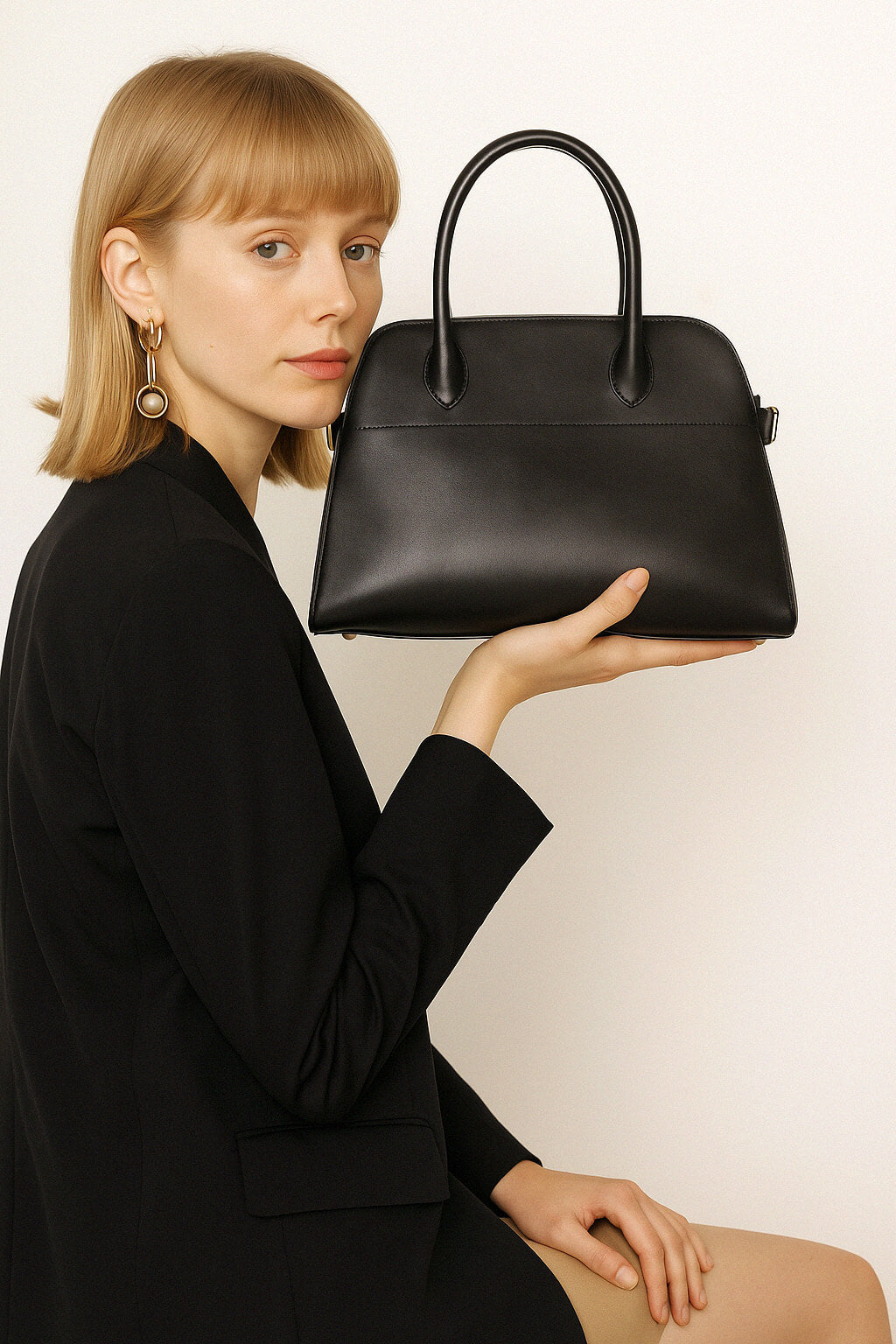 <tc>The Row</tc> Soft Margaux 10 皮革手袋