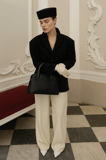 <tc>The Row</tc> Soft Margaux 10 皮革手袋