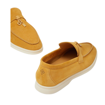 <tc>Loro Piana</tc> 女士夏季 Charms Walk 樂福鞋（絨面革）