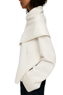 <tc>Arket</tc> 女士羊毛圍巾套衫