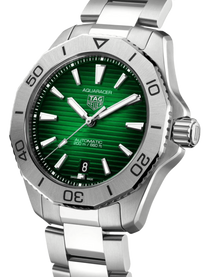 TAG Heuer Aquaracer Professional 200 Date 40mm Green Dial Men's Watch