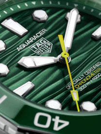 TAG Heuer Aquaracer Professional 300 Date 42mm Green Dial Men's Watch