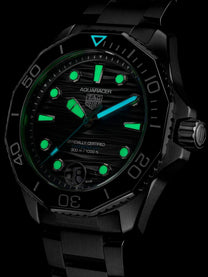 TAG Heuer Aquaracer Professional 300 Date 42mm Green Dial Men's Watch